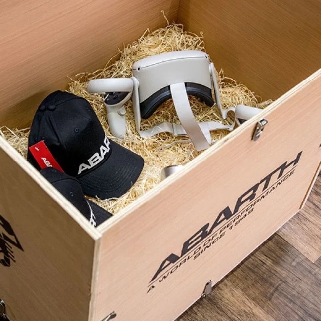 ABARTH lance un essai à domicile en VR